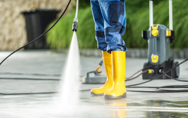 Why Choose Our Certified Pressure Washing Experts for Your Project Needs in Midtown, TN?