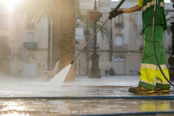 Best Garage Pressure Washing  in Midtown, TN